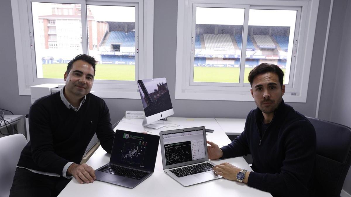 Antonio Cruz y Miguel Linares, en su despacho en el Suárez Puerta