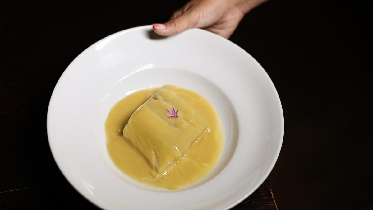 Bacalao al pilpil clásico en Infame.