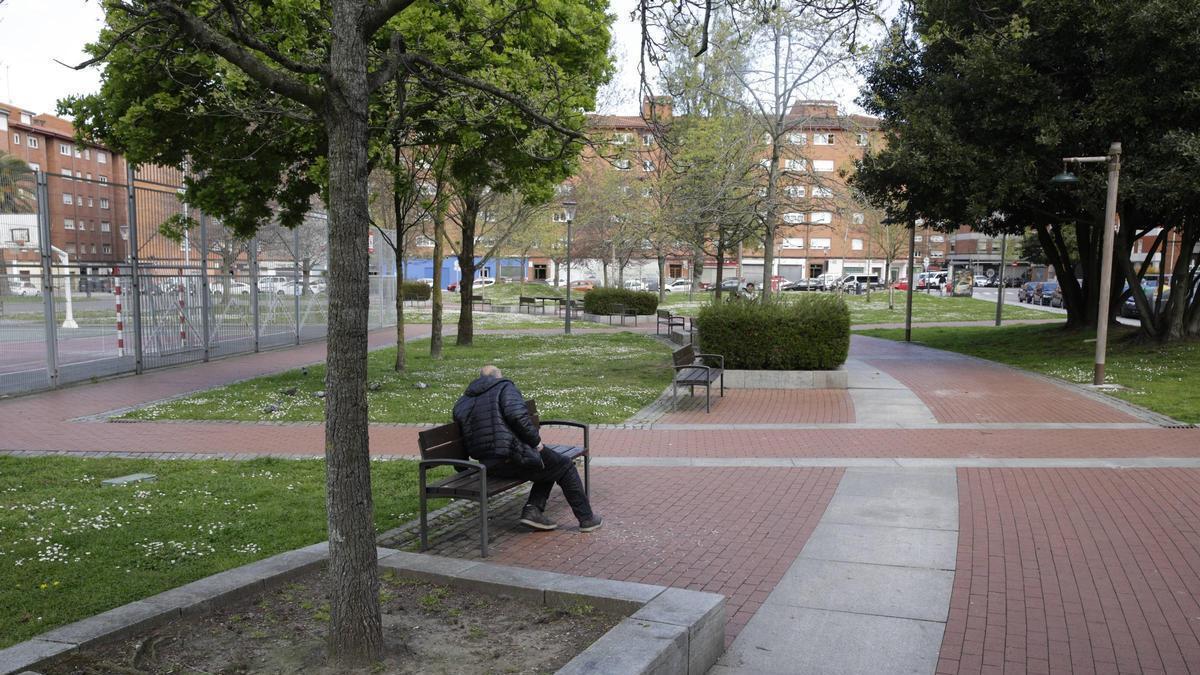 El parque de las Palmeras de Contrueces, en Gijón, donde tuvo lugar el empujón mortal a un hombre de 51 años