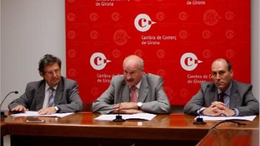 Joan Puig, Domènec Espadalé i Xavier Ribera, després de la reunió celebrada ahir a la tarda.