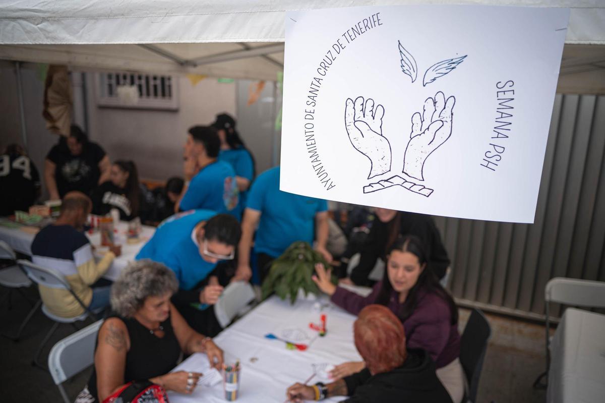 Jornada de puertas abiertas en el Centro Municipal de Acogida de Santa Cruz para personas si hogar.