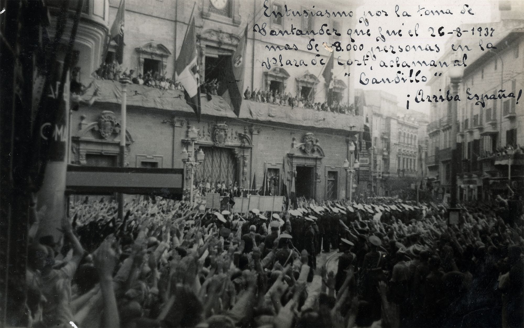 Manifestación en Palma en agosto de 1937 por la caída de Santander.