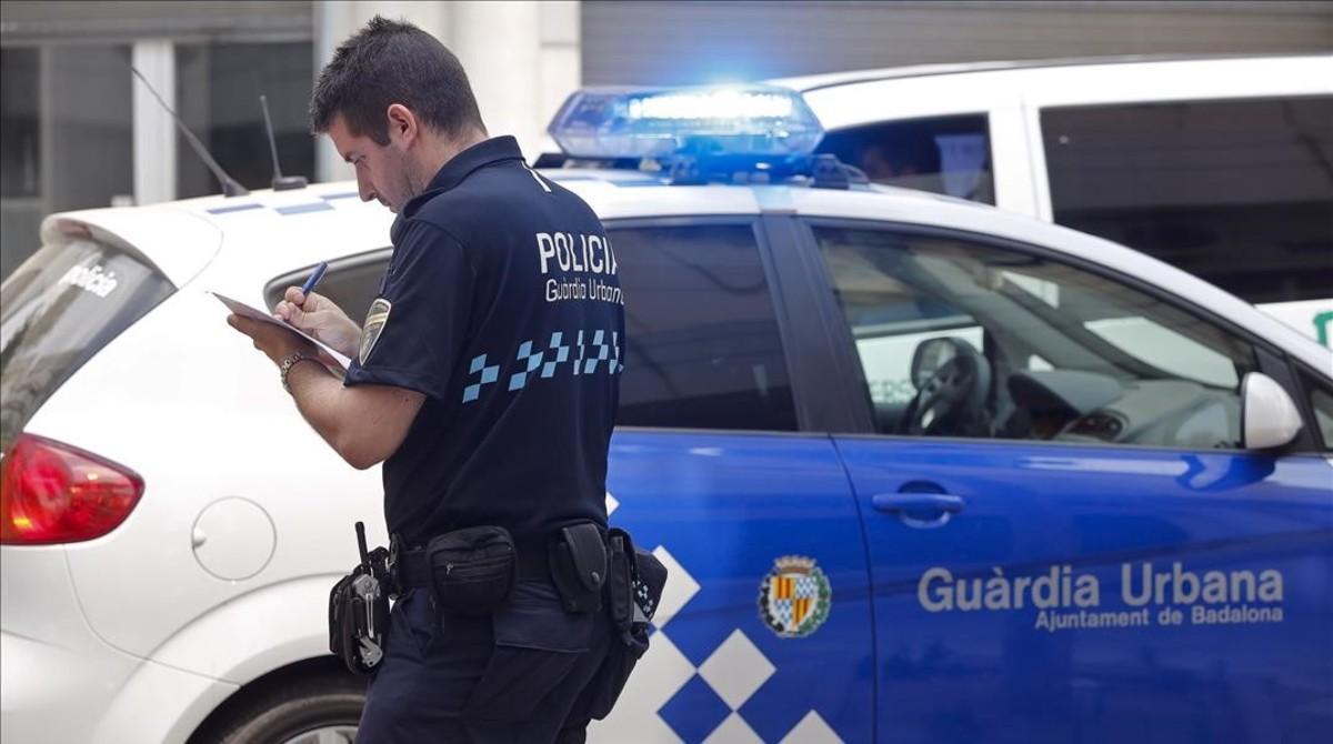 fcosculluela22844065 badalona barcelones 26 06 2013 barcelona guardias urb160717163946 fcosculluela22844065 badalona barcelones 26 06 2013 barcelona guardias urb160717163946
