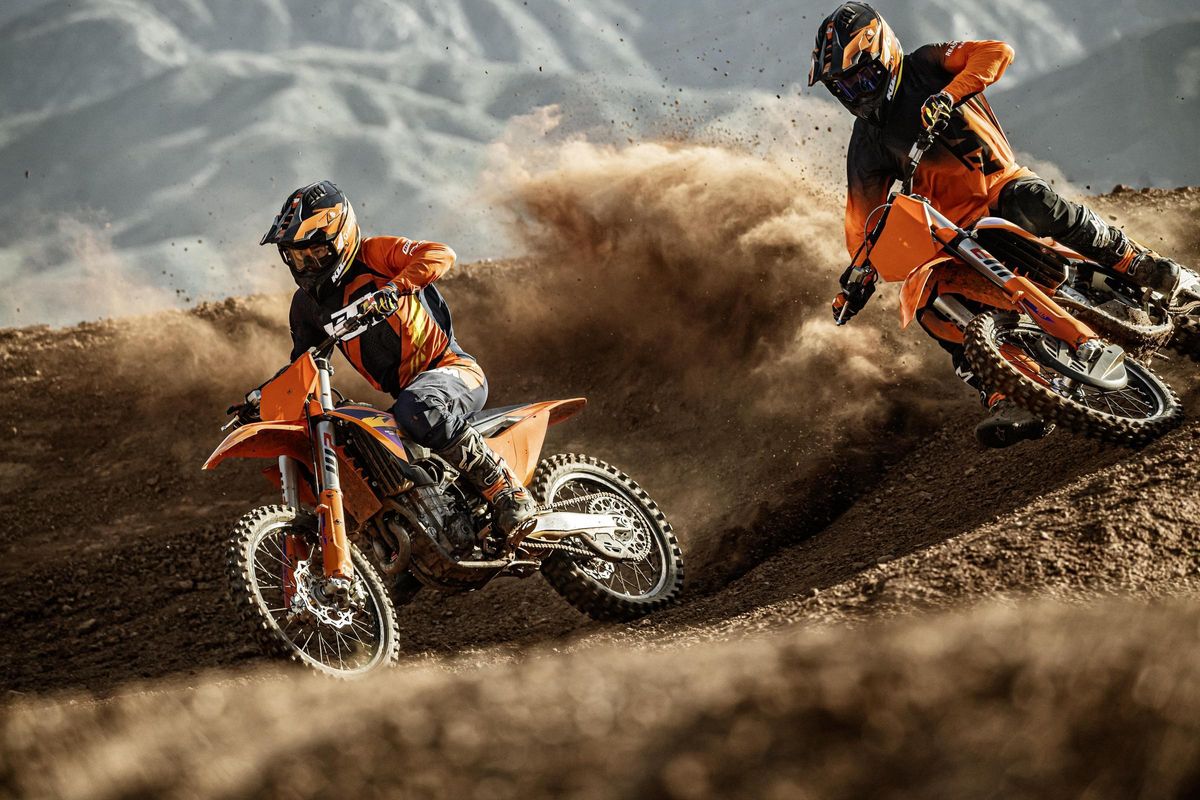KTM revoluciona el motocross con su gama SX 2026