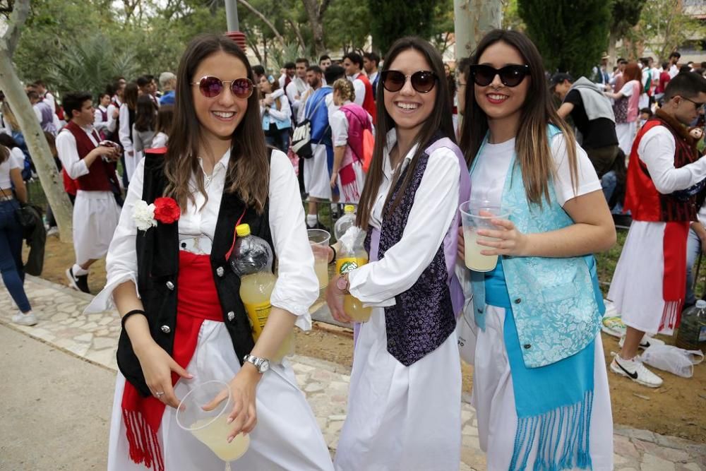 Ambiente en el Jardín de la Fama en el Bando de la Huerta