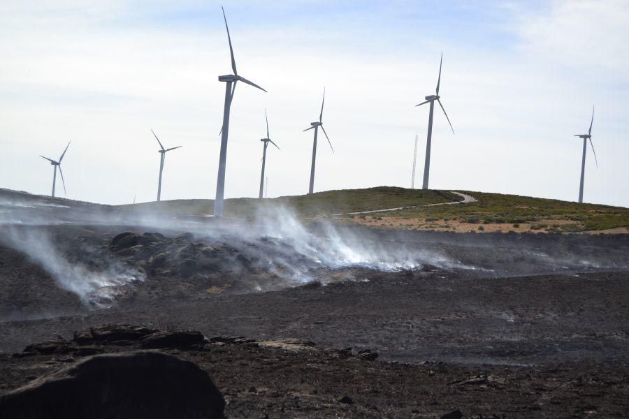 Incendio en Hedroso (Zamora)