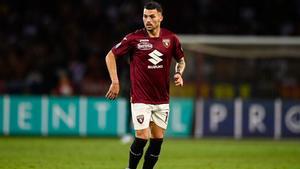 Radonjic con la camiseta del Torino