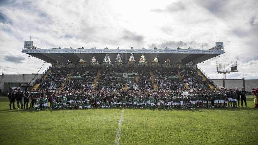 Presentación de la cantera del Cacereño