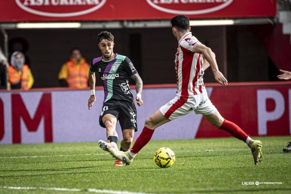 Liga Hypermotion 2025 - 2026: Sporting de Gijón - Málaga CF