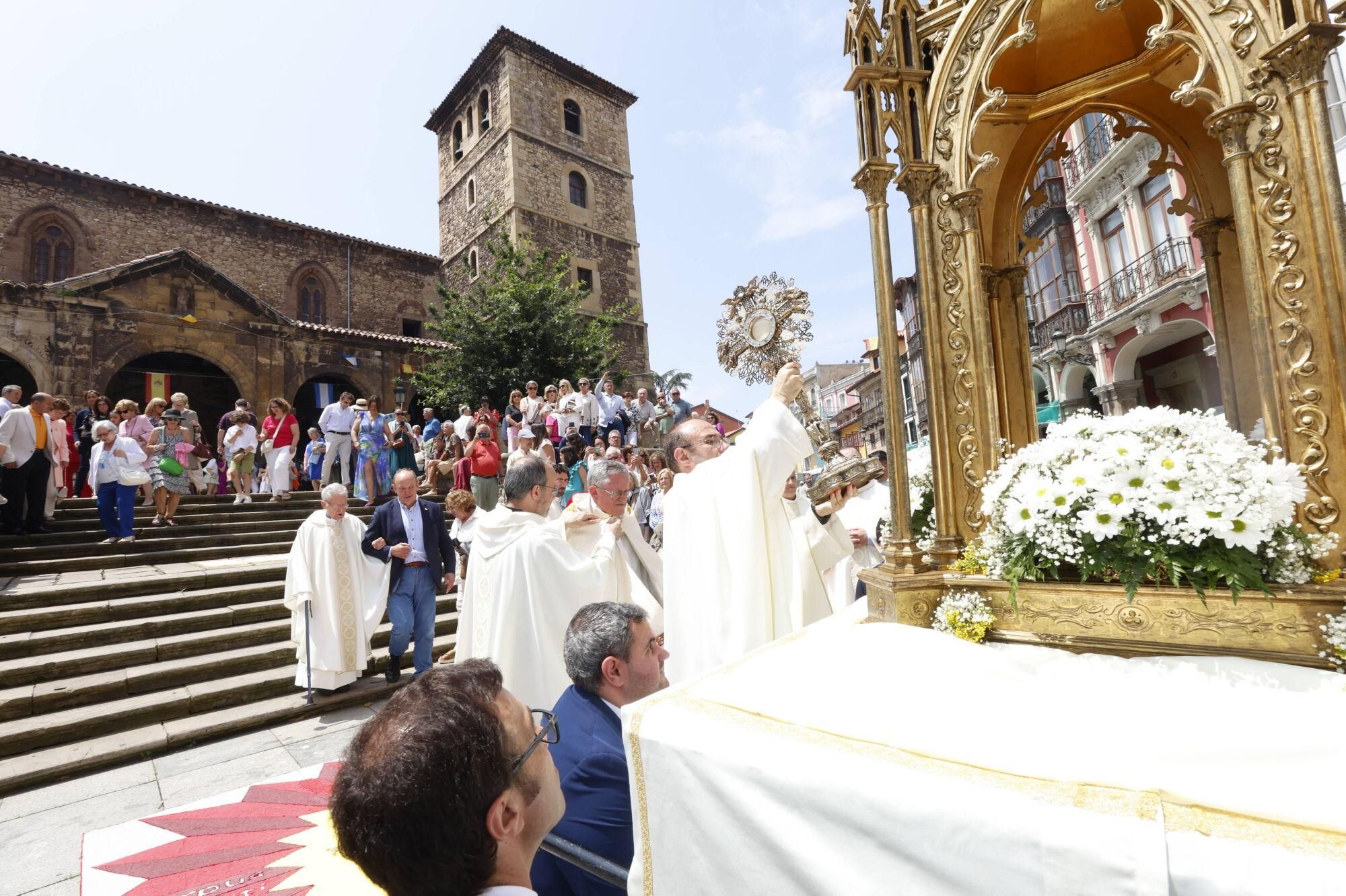 En imágenes: Así fue la celebración del Corpus Christi en Avilés