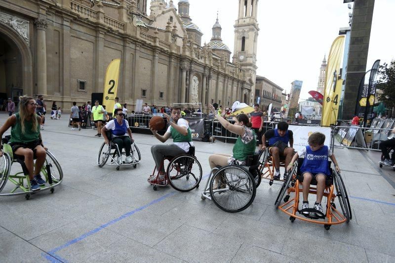 Deporte en la calle en la Plaza del Pilar