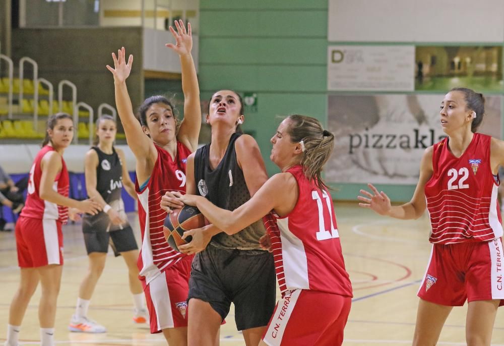 La Joviat de Gerard Barbé guanya amb contundència a la final femenina