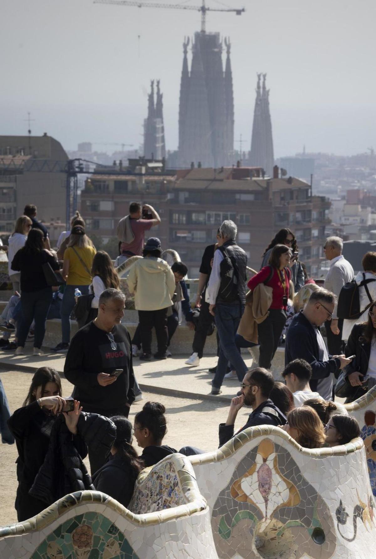 El sector turístic i el farmacèutic seran els que creixeran més aquest any