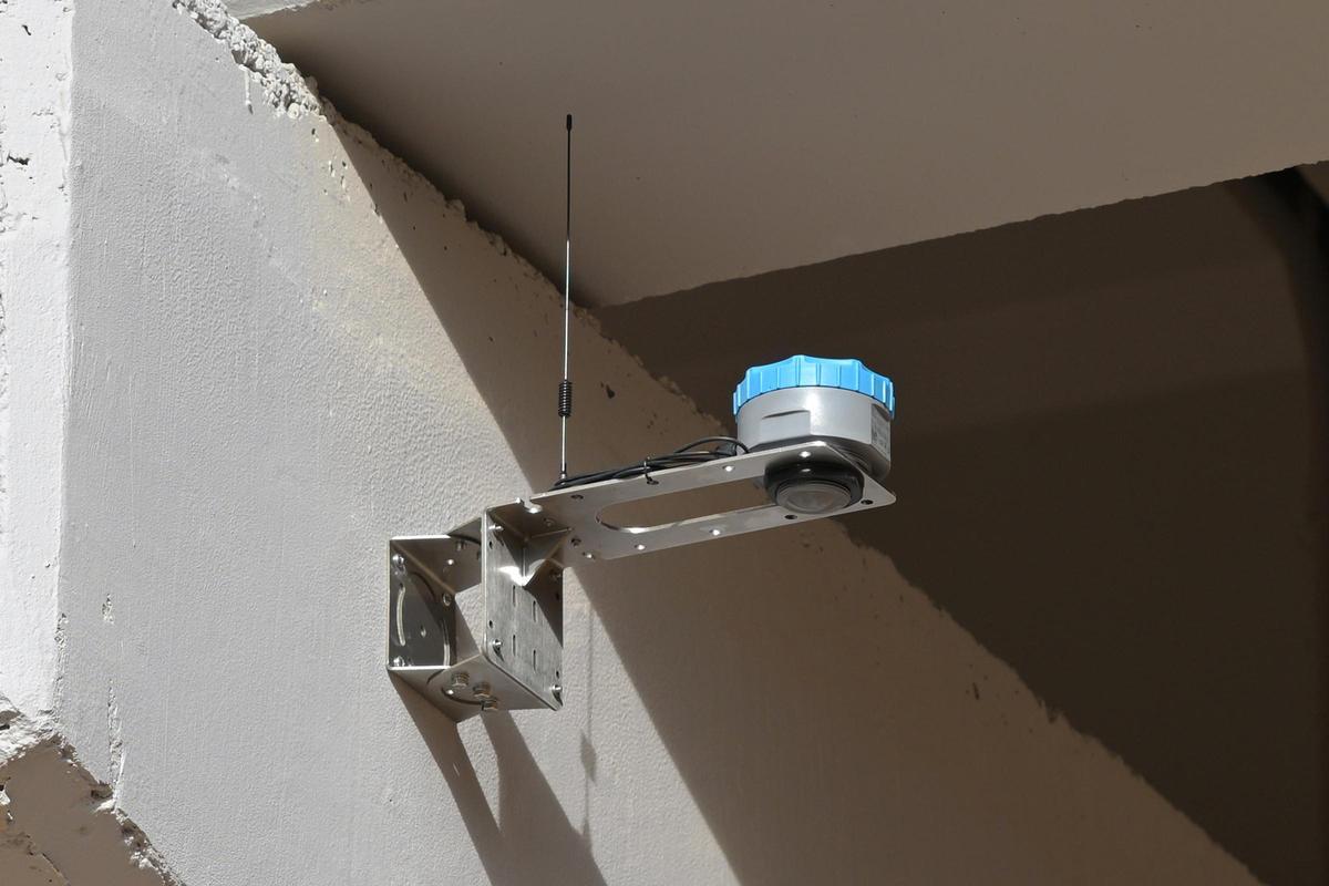 Uno de los medidores situado en el barranco del Poyo