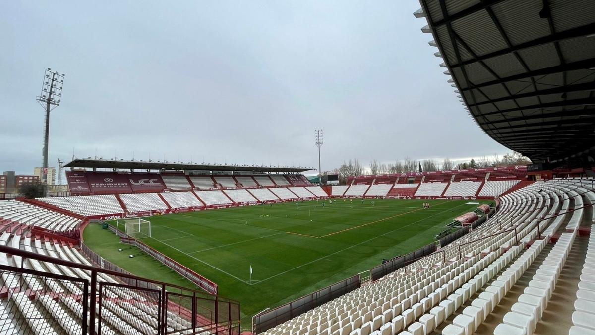 Estadio de Carlos Belmonte de Albacete.