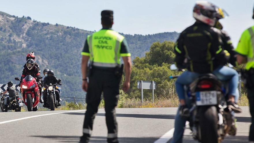 Xixona pide a la DGT crear rutas ciclistas para frenar las carreras en La Carrasqueta