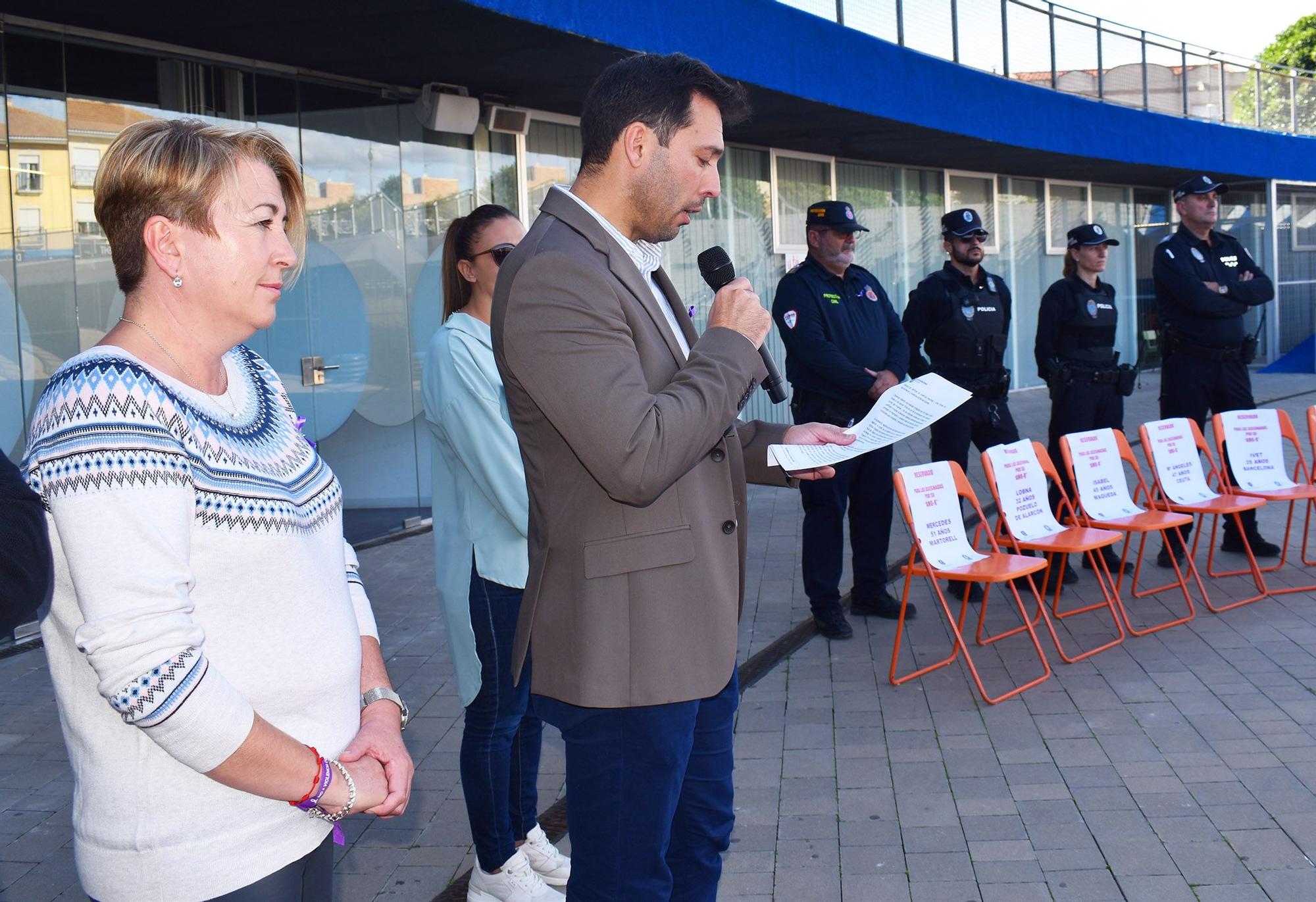 El 25 en la Región, en imágenes: así conmemoran los municipios el Día de la Eliminación de la Violencia contra la Mujer