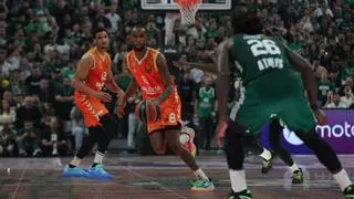 Un colosal Jean Montero silencia el OAKA y hace soñar con la Final Four