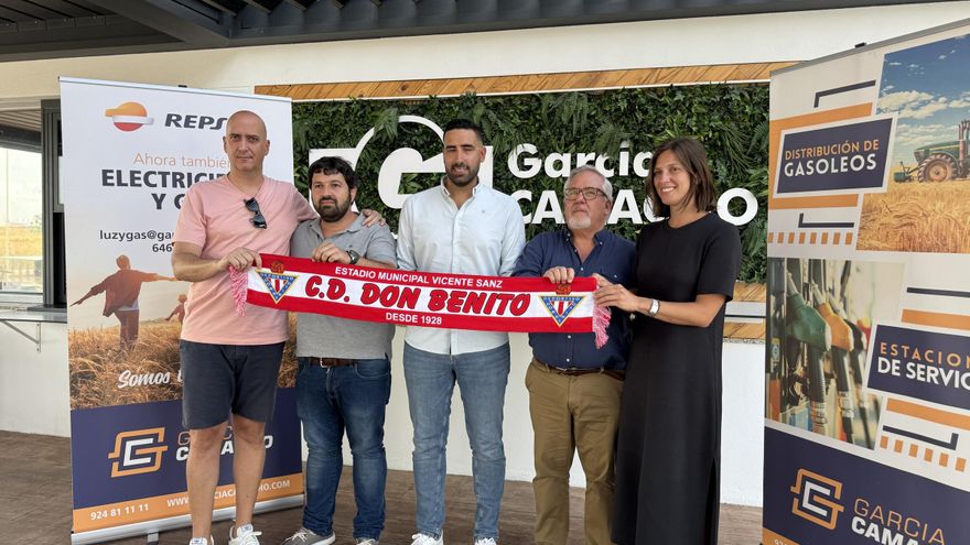 Mendoza: «El objetivo del Don Benito es ascender»
