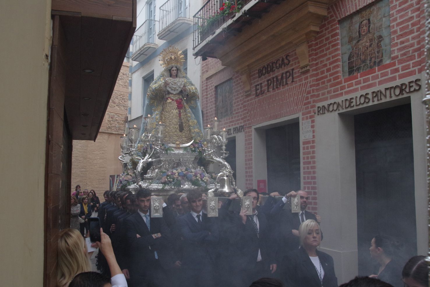 El rosario de la aurora de la Virgen del Rosario de la Sentencia, en imágenes