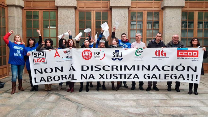 Huelga de Justicia en Galicia | Las protestas de los funcionarios llegan a Tui