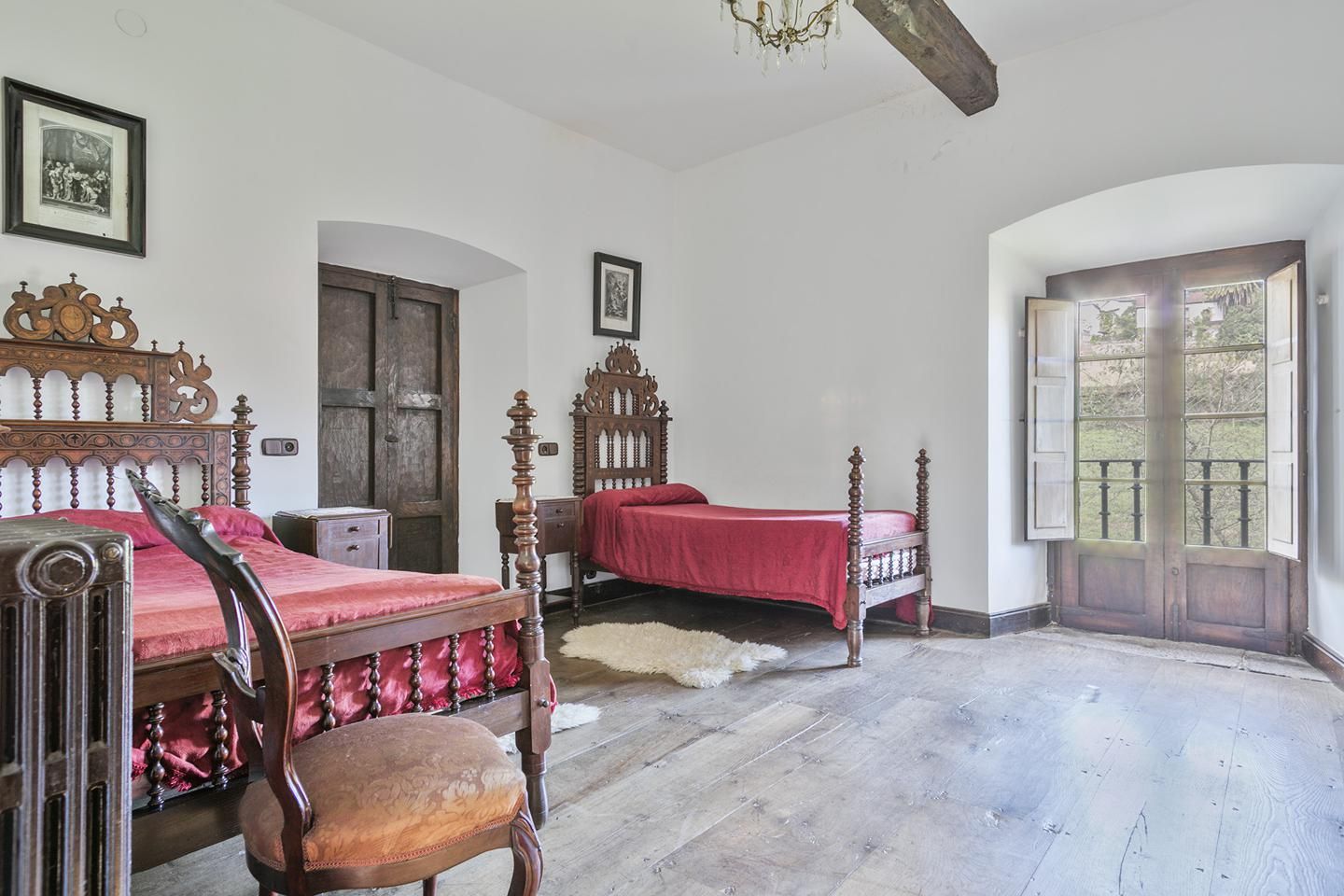 Así es palacio rural que se vende en Bayo (Grado)