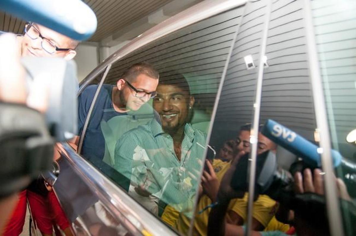 Llegada de Kevin Prince Boateng  nuevo jugador ...