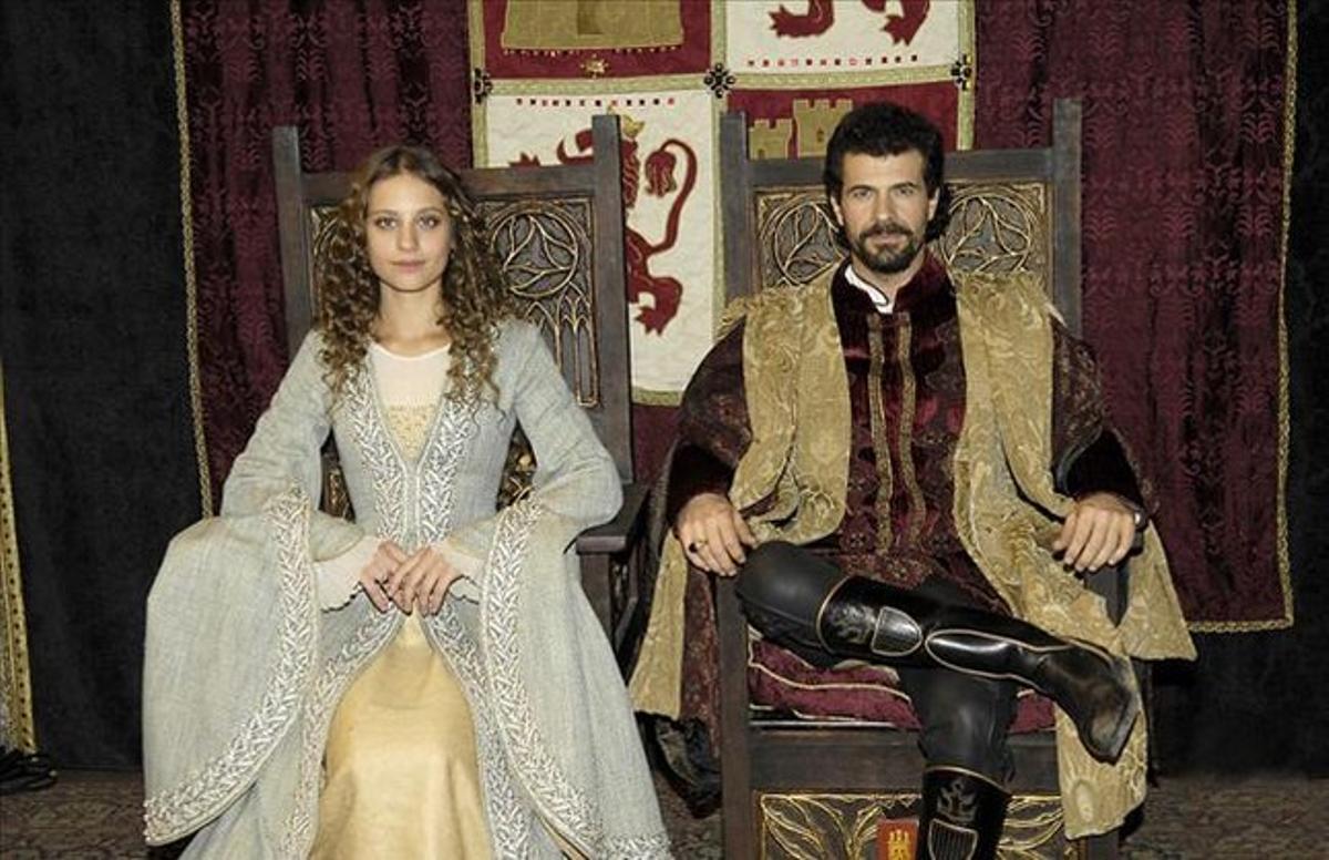 Michelle Jenner i Rodolfo Sancho, candidats a millors actors per ’Isabel’. Michelle Jenner i Rodolfo Sancho, candidats a millors actors per ’Isabel’.