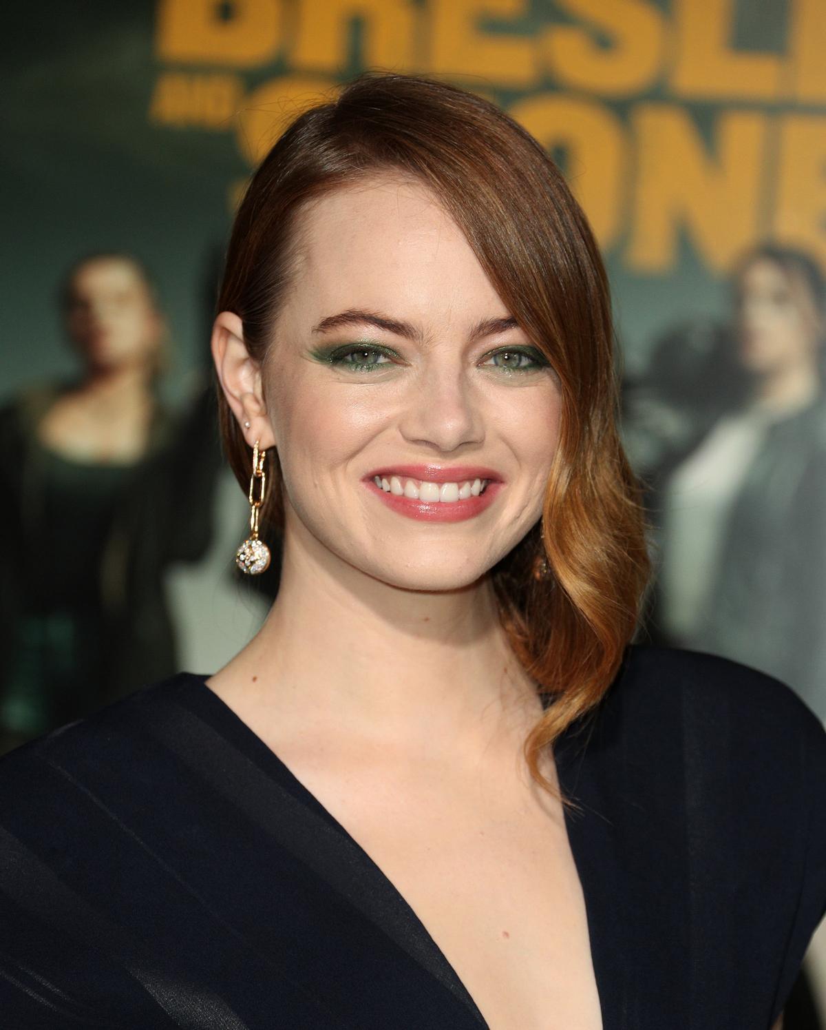 Emma Stone con flequillo