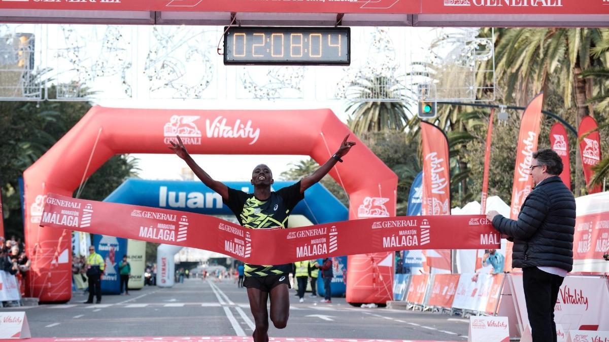 La 14ª edición del Generali Maratón de Málaga, en imágenes