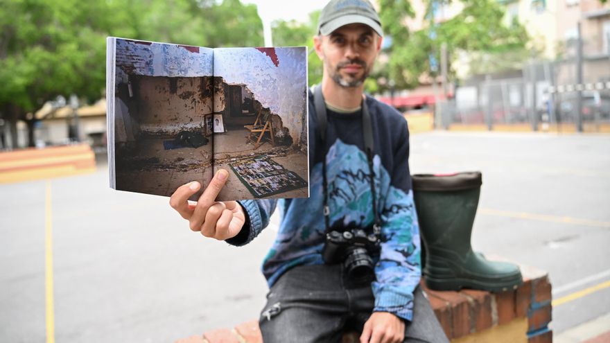 Un fotoperiodista de Elche recopila en un libro la huella que dejó la dana de Valencia