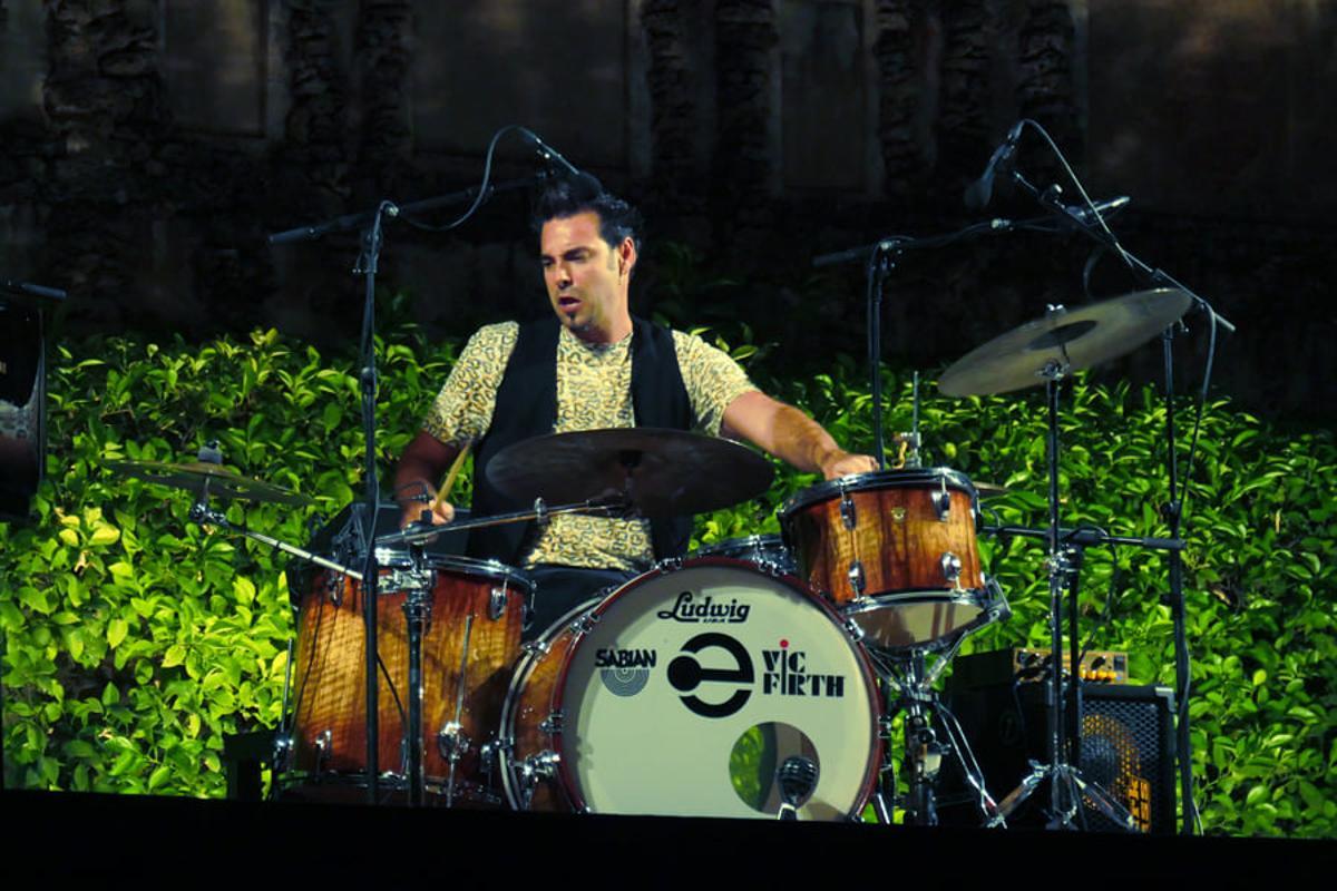 Javi Ruibal tocando en 'Noches en los Jardines del Real Alcázar de Sevilla'