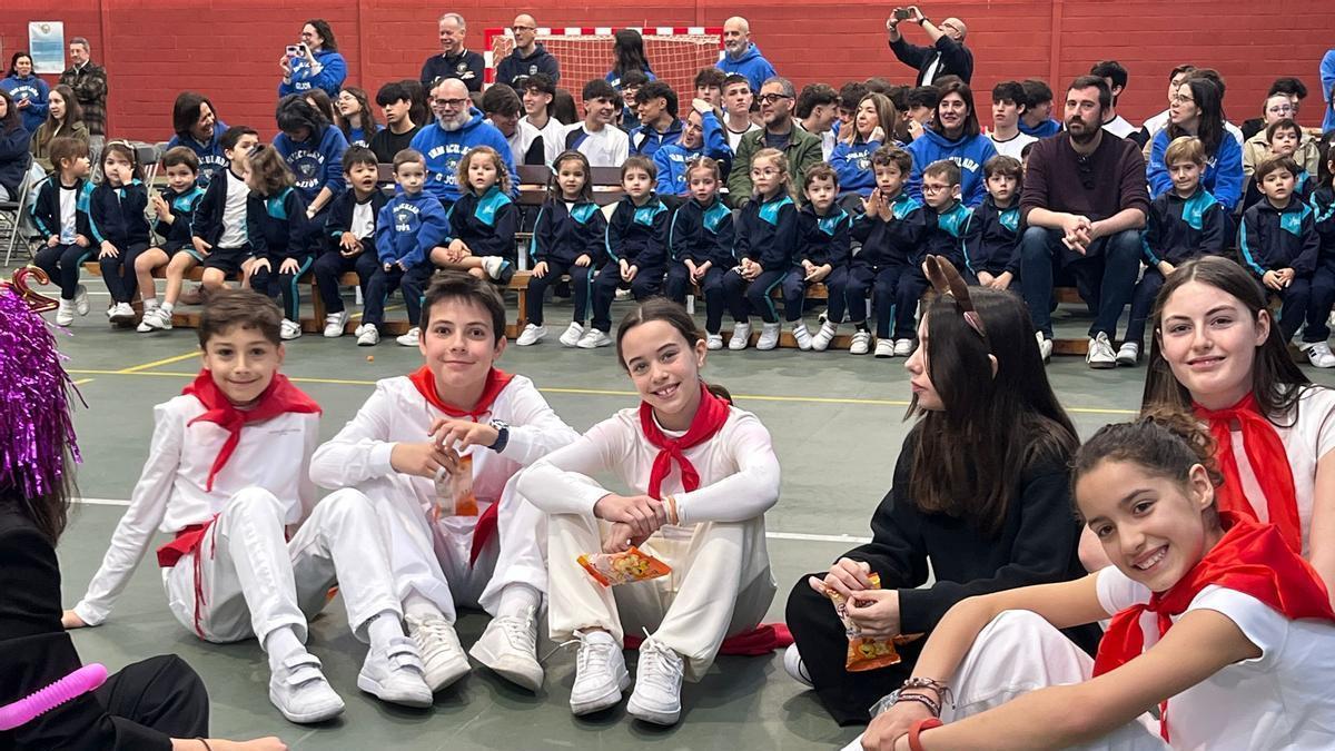Primera jornada de las fiestas colegiales de la Inmaculada (en imágenes)