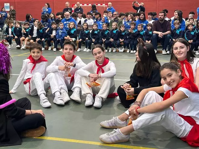 Primera jornada de las fiestas colegiales de la Inmaculada (en imágenes)