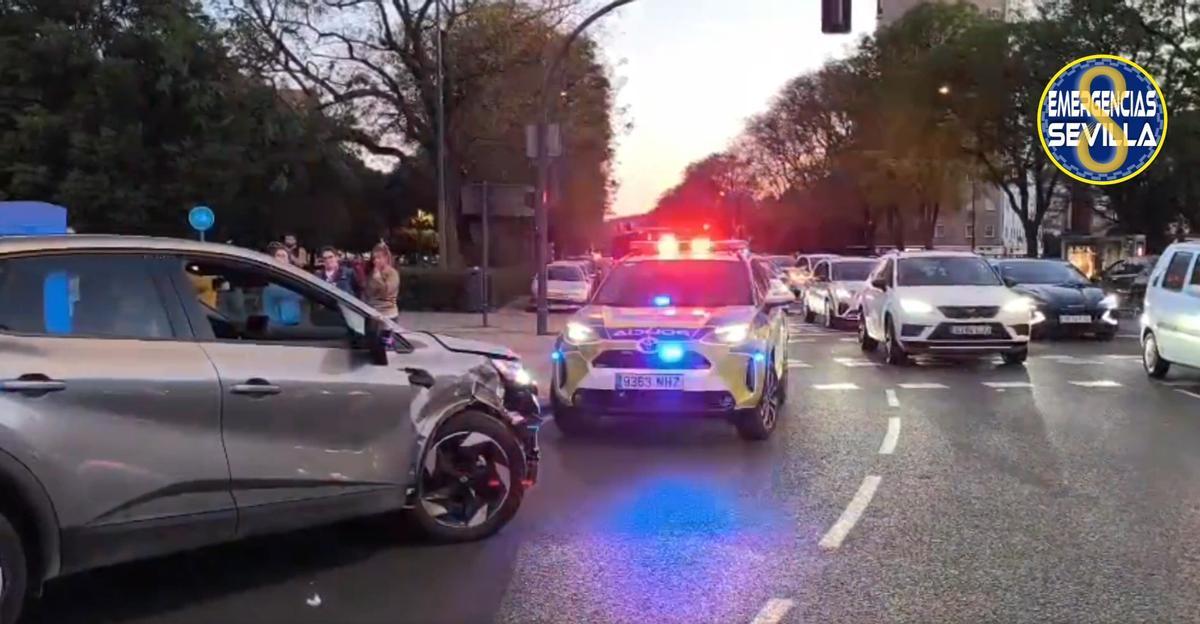 Imagen de uno de los coches accidentados durante la persecución policial.