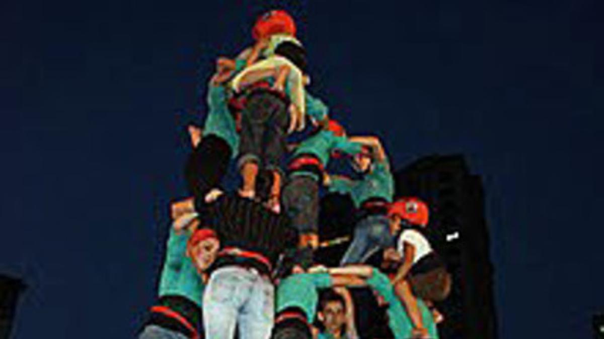 Los Castellers de Vilafranca, durante su actuación en Bombay, el domingo.