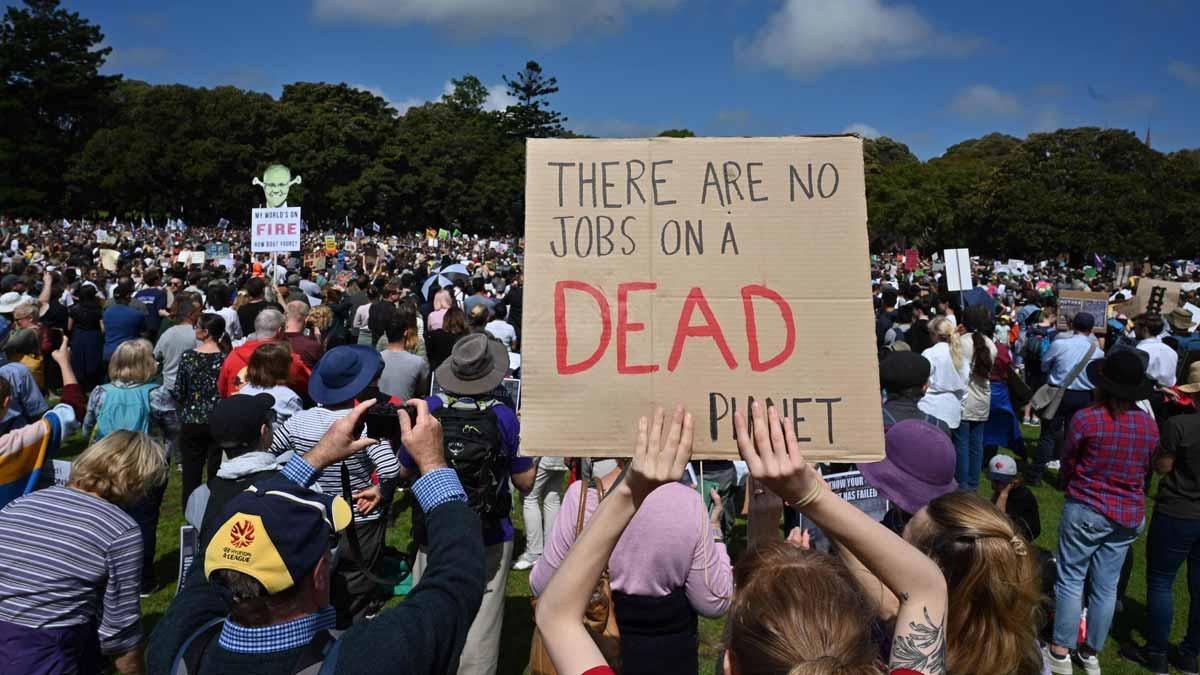 Miles de estudiantes de Australia y el Pacífico se manifiestan contra el cambio climático