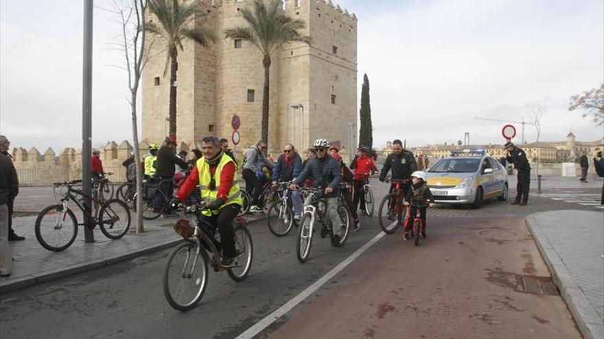 Marcha en bicicleta por la Paz en el distrito Sur