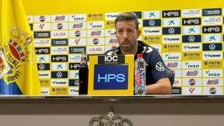 Luis García deja el titular del año: "Acepto la crítica en la UD Las Palmas; no vengo del espacio"
