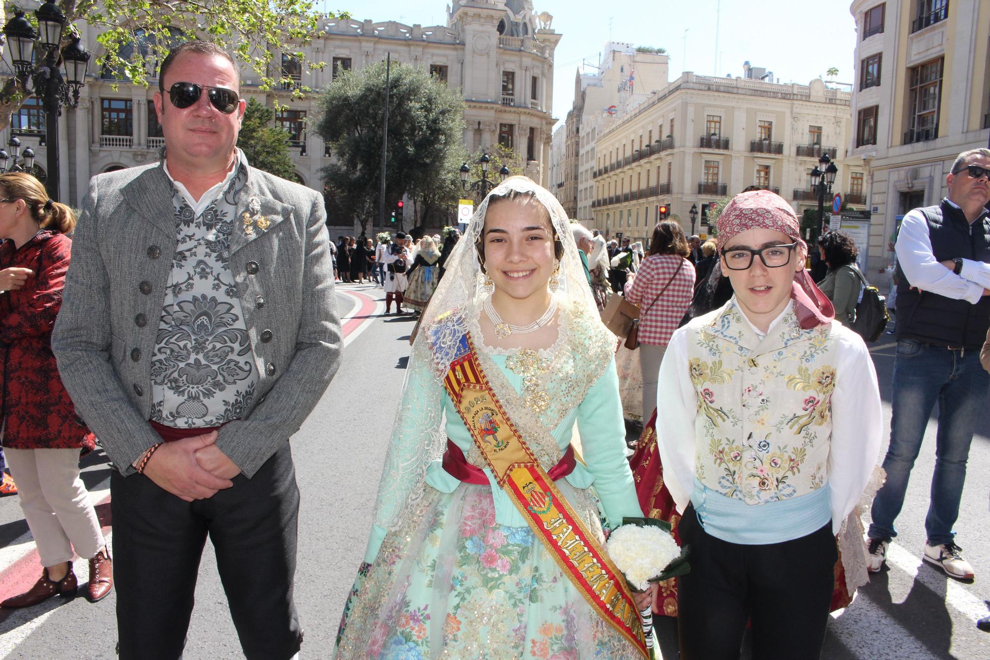 El desfile de falleras mayores en la Ofrenda a San Vicente Ferrer