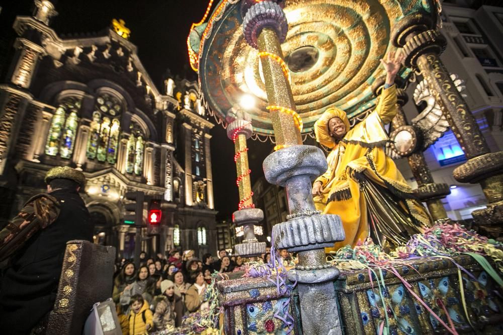 Cabalgata de los Reyes Magos en Oviedo