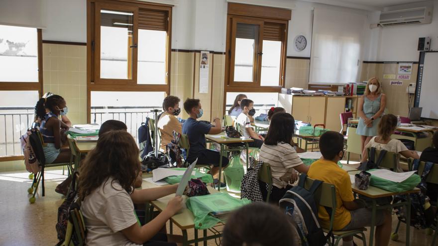 El curso escolar en Xàtiva acabará un día más tarde al ganar un festivo en Fallas