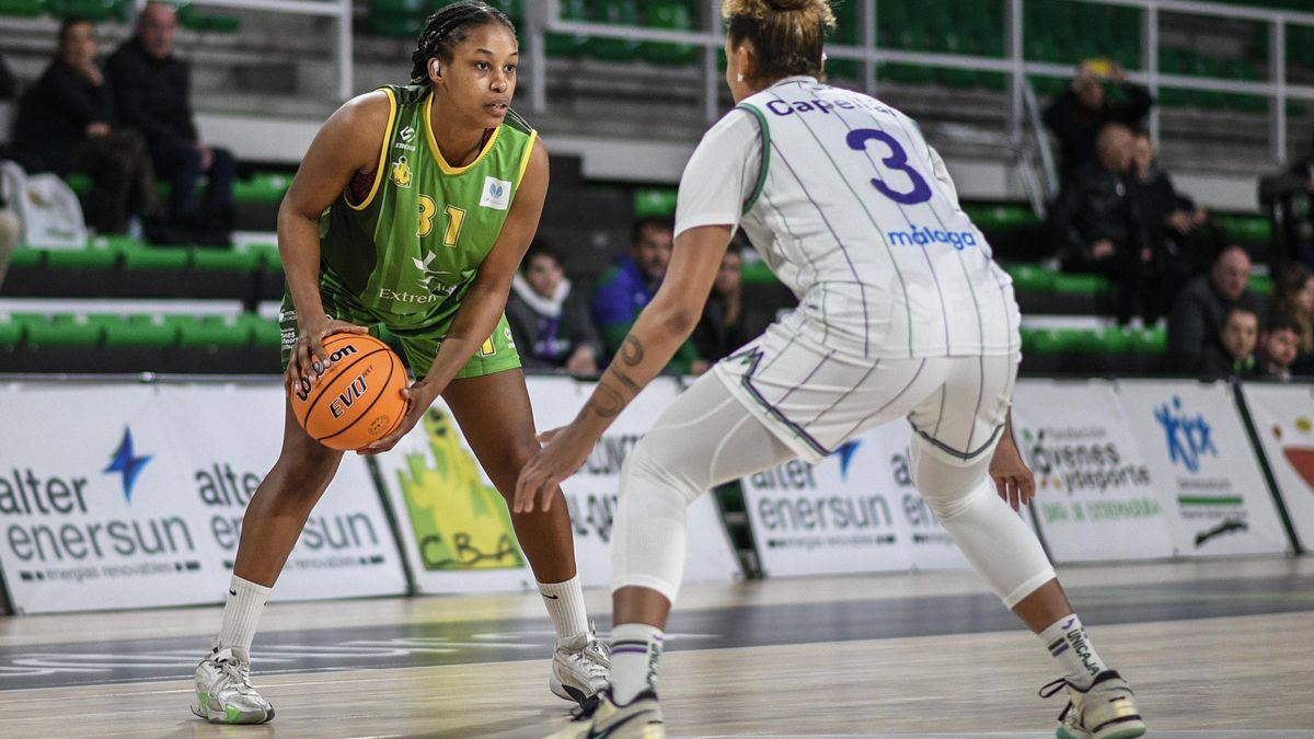 Josephine Filipe (31), en un partido con el Al-Qázeres.