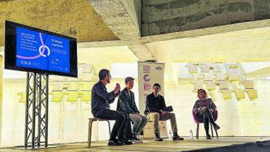 El Zementiri acull la tercera jornada de Diàlegs Capitals amb l’arquitecta Carme Pinós | AJUNTAMENT D’IGUALADA