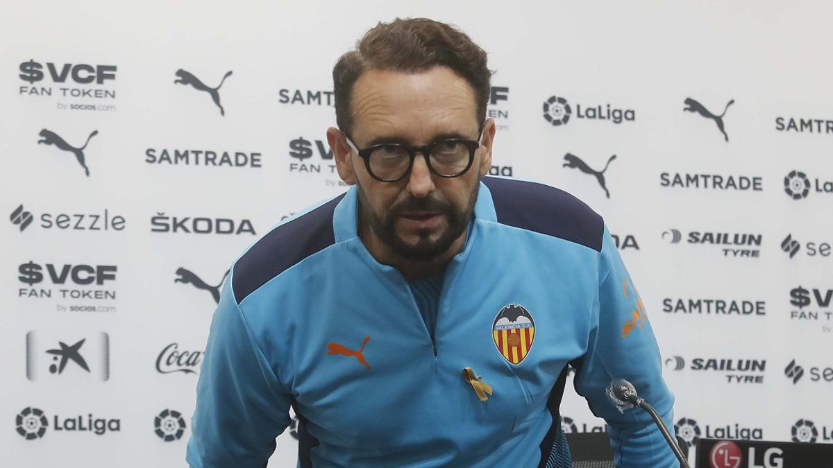 Rueda de prensa de Bordalás Valencia CF en la ciudad deportiva de Paterna