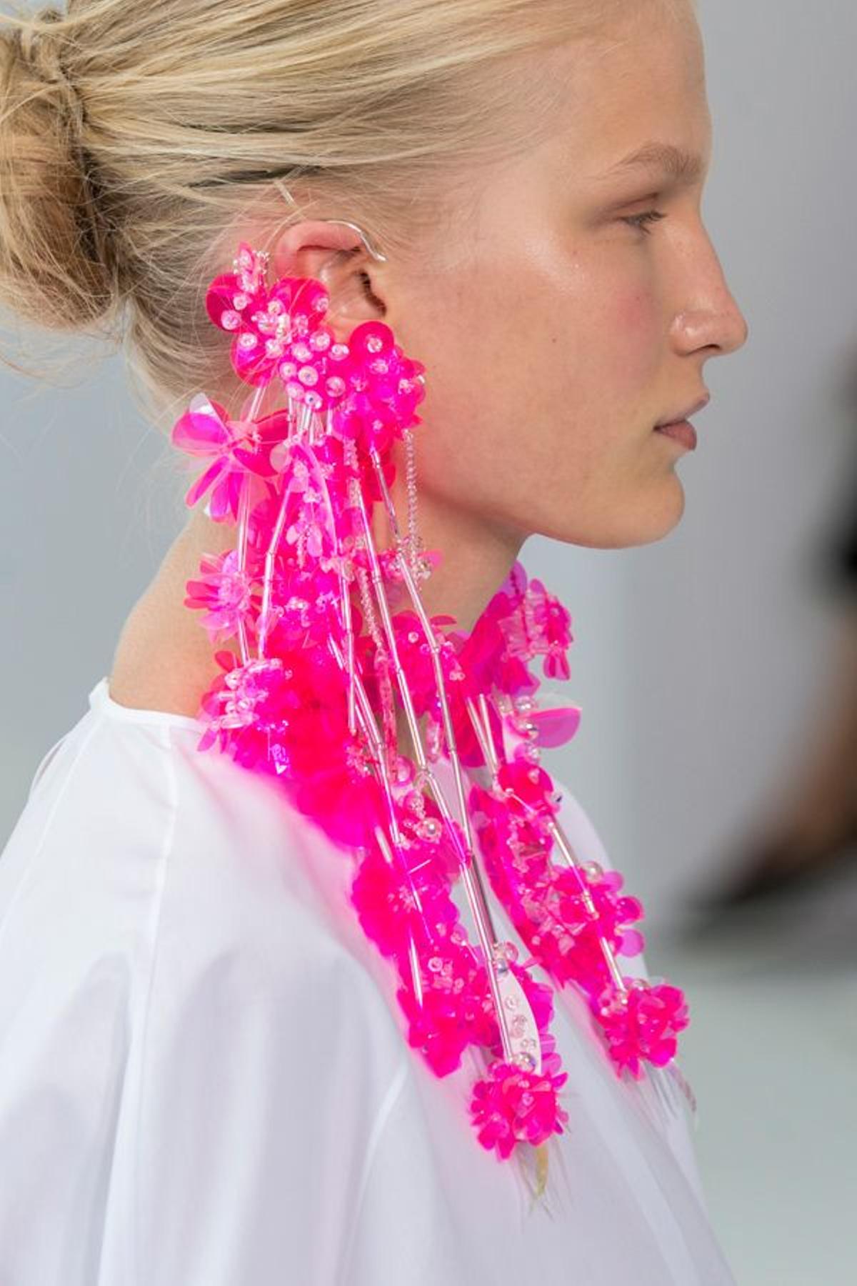 Accesorios que enamoran: desfile Delpozo