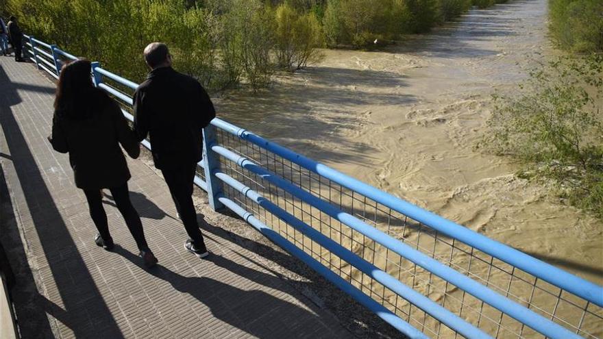 Los regantes del Alto Aragón lamentan la poca regulación del río Gállego