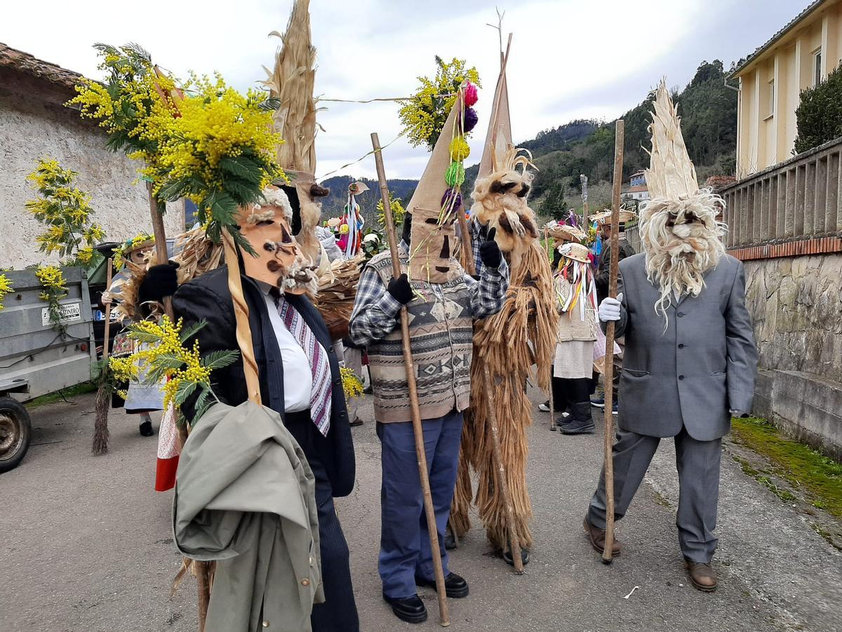 Los mazacaraos de Rozaes