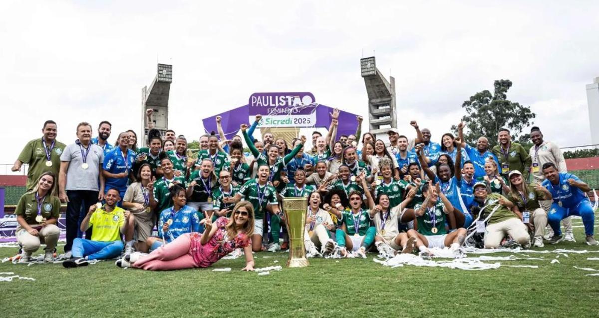 Palmeiras celebrando el Paulista ganado