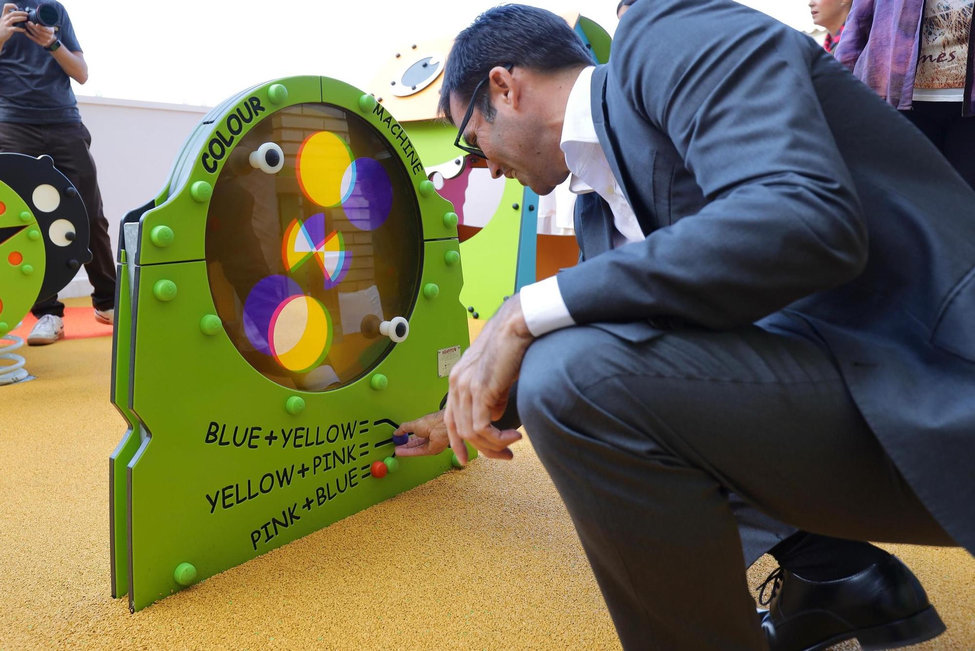 El hospital Materno-Infantil de Zaragoza estrena una nueva terraza para los más pequeños